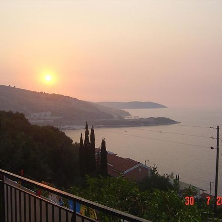 Fatiras Studios Kassiopi Dış mekan fotoğraf