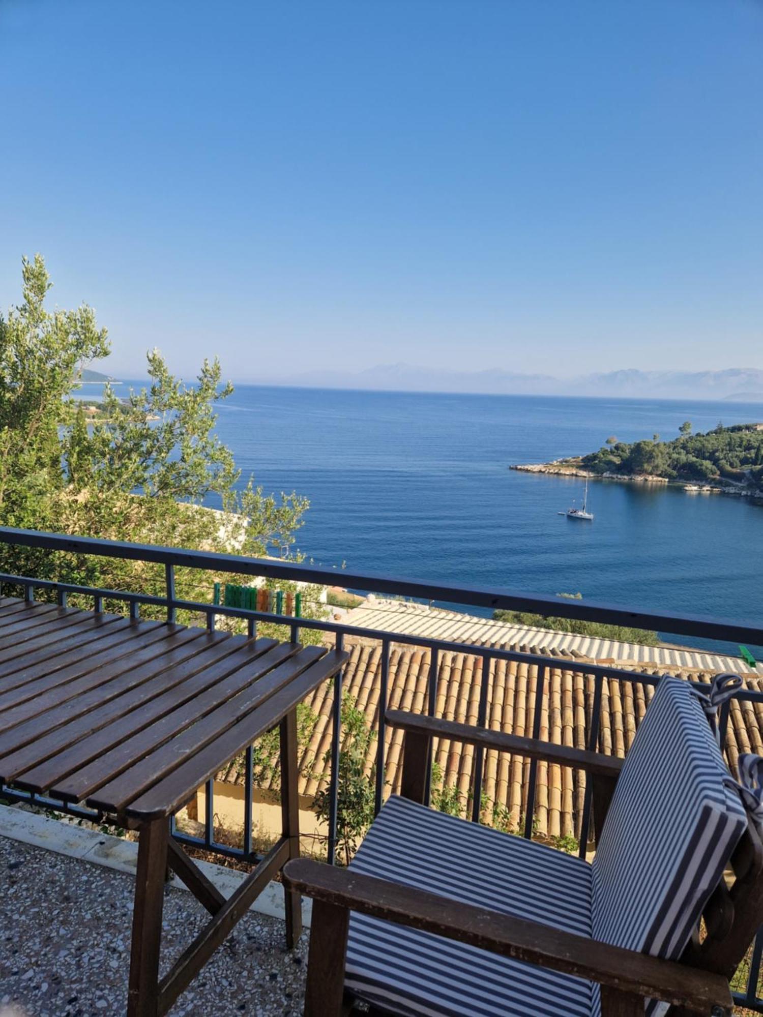 Fatiras Studios Kassiopi Dış mekan fotoğraf